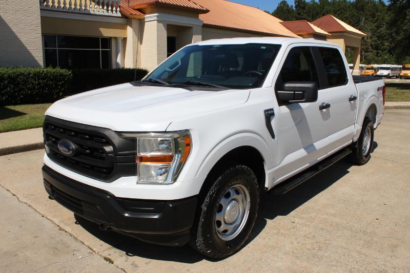 Ford F-150 XL SuperCrew 5.5-ft. Bed 2WD 2022