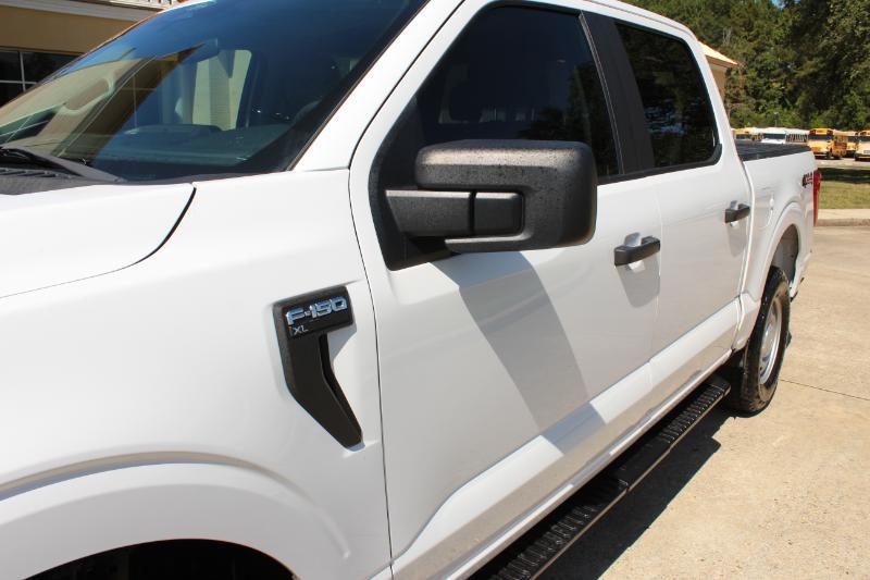 Ford F-150 XL SuperCrew 5.5-ft. Bed 2WD 2022