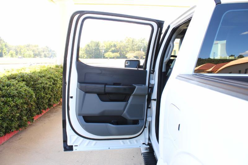 Ford F-150 XL SuperCrew 5.5-ft. Bed 2WD 2022