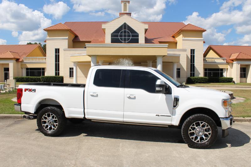 Ford F-250 SD Lariat Crew Cab 4WD 2021