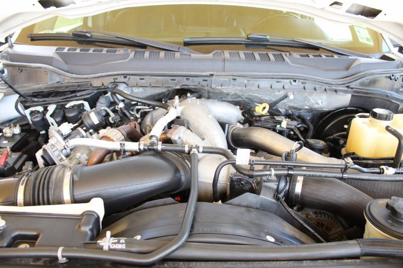 Ford F-250 SD Lariat Crew Cab 4WD 2021