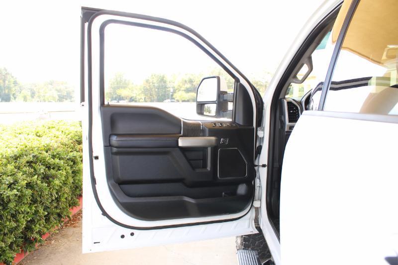 Ford F-250 SD Lariat Crew Cab 4WD 2021