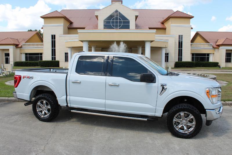 Ford F-150 XLT SuperCrew 5.5-ft. Bed 4WD 2022