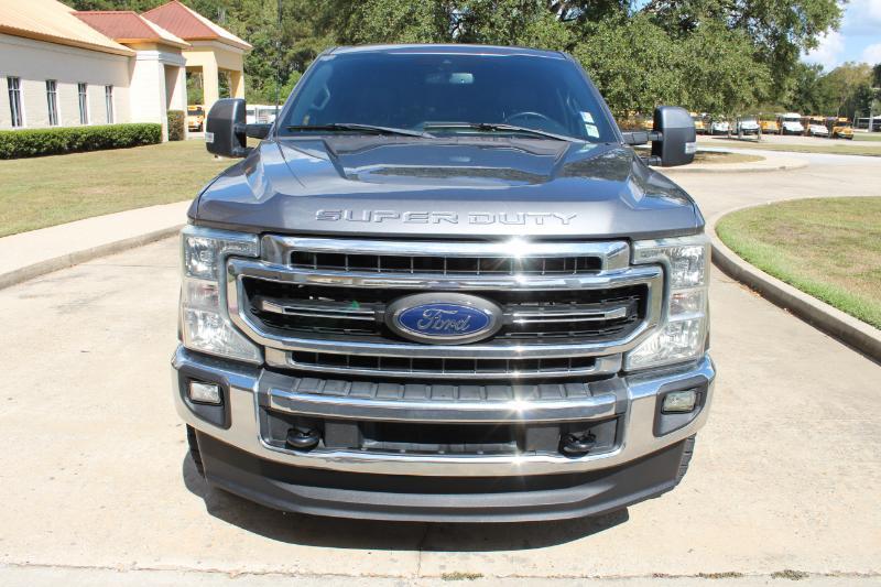 Ford F-250 SD Lariat Crew Cab 4WD 2022
