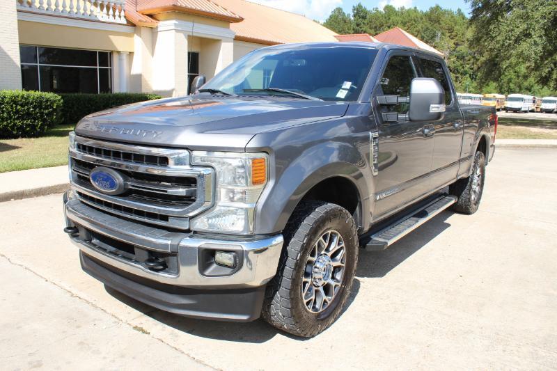 Ford F-250 SD Lariat Crew Cab 4WD 2022