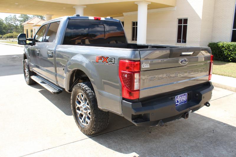 Ford F-250 SD Lariat Crew Cab 4WD 2022