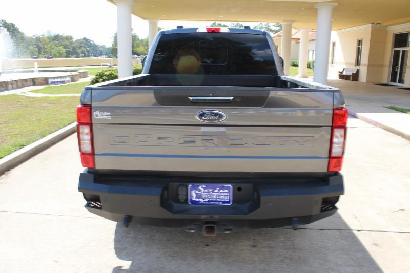 Ford F-250 SD Lariat Crew Cab 4WD 2022