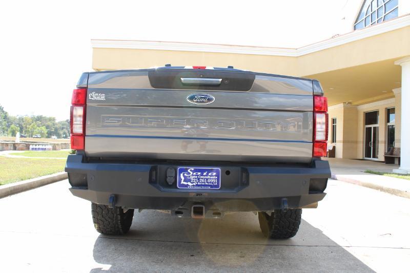 Ford F-250 SD Lariat Crew Cab 4WD 2022