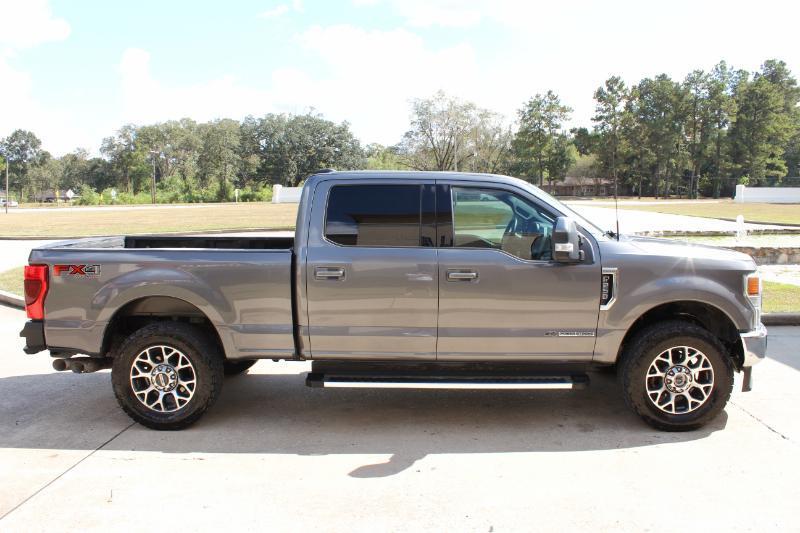 Ford F-250 SD Lariat Crew Cab 4WD 2022