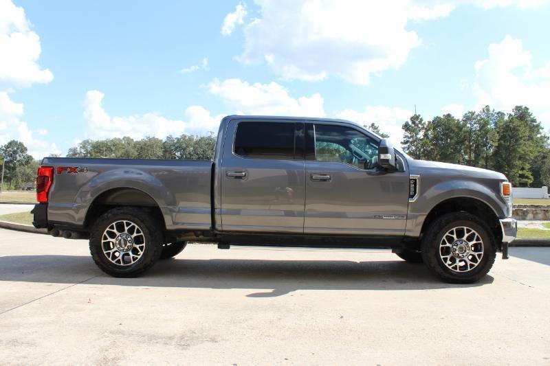 Ford F-250 SD Lariat Crew Cab 4WD 2022
