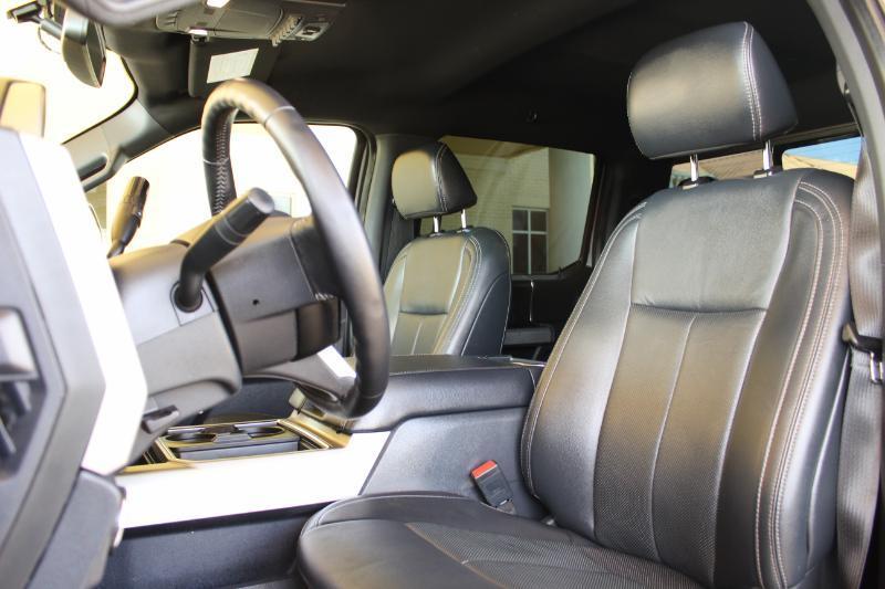 Ford F-250 SD Lariat Crew Cab 4WD 2022