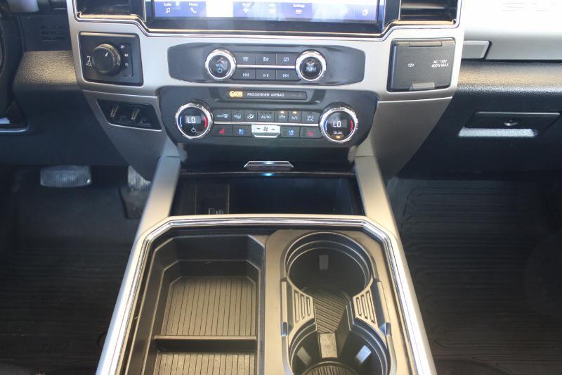 Ford F-250 SD Lariat Crew Cab 4WD 2022