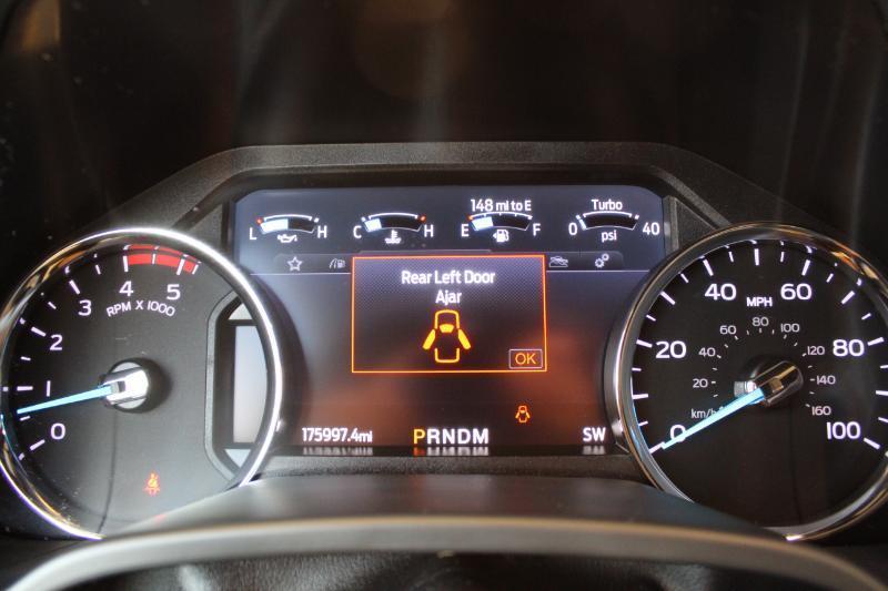 Ford F-250 SD Lariat Crew Cab 4WD 2022