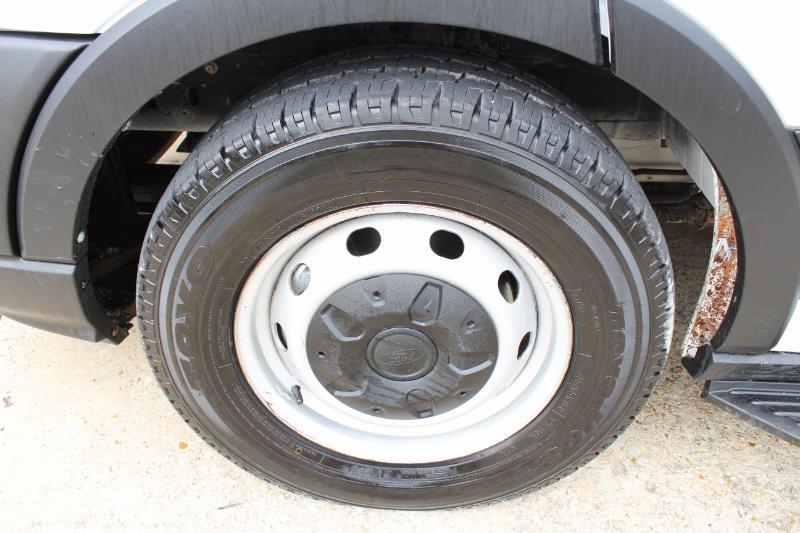 Ford Transit 350 Wagon High Roof XL w/Sliding Pass. 148-in. WB 2021
