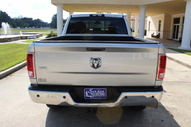 RAM 2500 Laramie Crew Cab SWB 4WD 2015