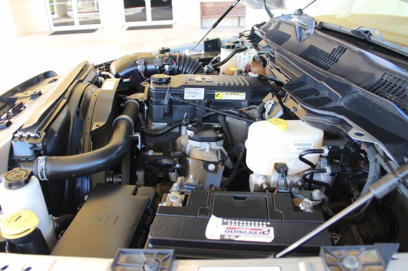 RAM 2500 Laramie Crew Cab SWB 4WD 2015
