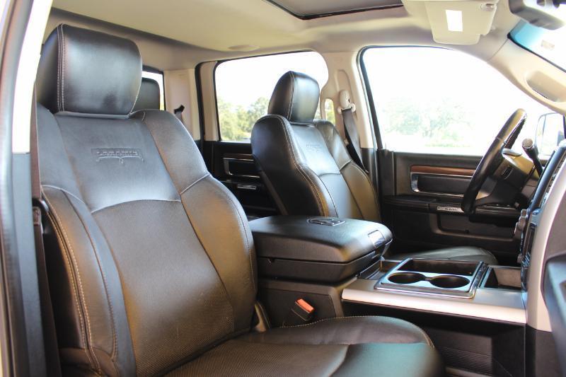 RAM 2500 Laramie Crew Cab SWB 4WD 2015