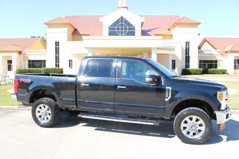 Ford F-250 SD Lariat Crew Cab 4WD 2018