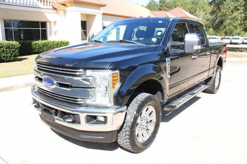 Ford F-250 SD Lariat Crew Cab 4WD 2018