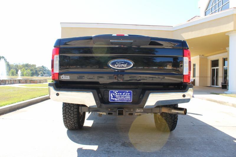 Ford F-250 SD Lariat Crew Cab 4WD 2018