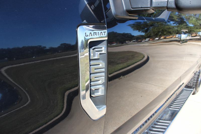 Ford F-250 SD Lariat Crew Cab 4WD 2018