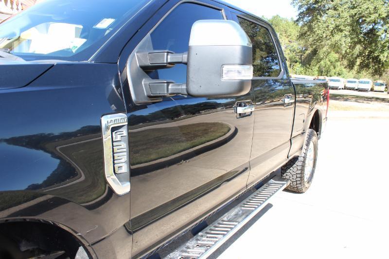 Ford F-250 SD Lariat Crew Cab 4WD 2018