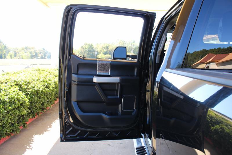Ford F-250 SD Lariat Crew Cab 4WD 2018