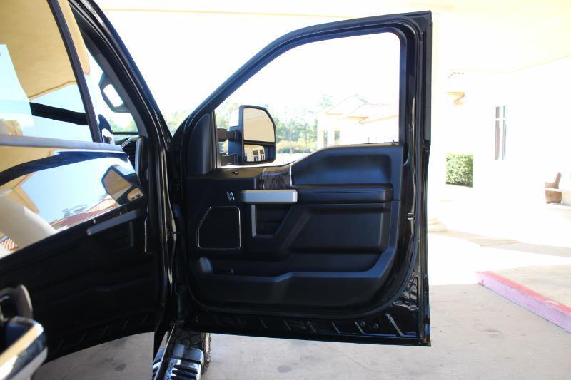Ford F-250 SD Lariat Crew Cab 4WD 2018