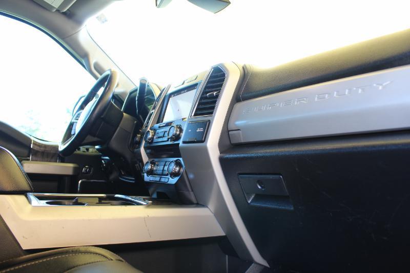 Ford F-250 SD Lariat Crew Cab 4WD 2018