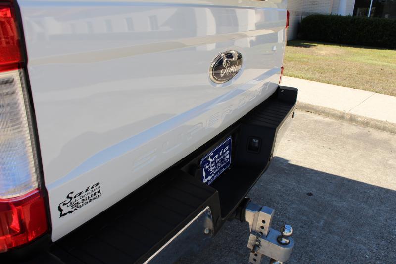 Ford F-250 SD Lariat Crew Cab 4WD 2017