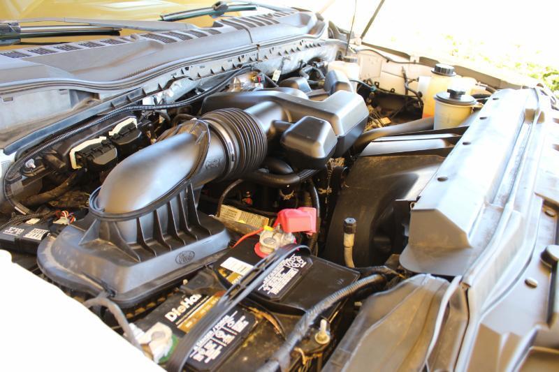 Ford F-250 SD Lariat Crew Cab 4WD 2017