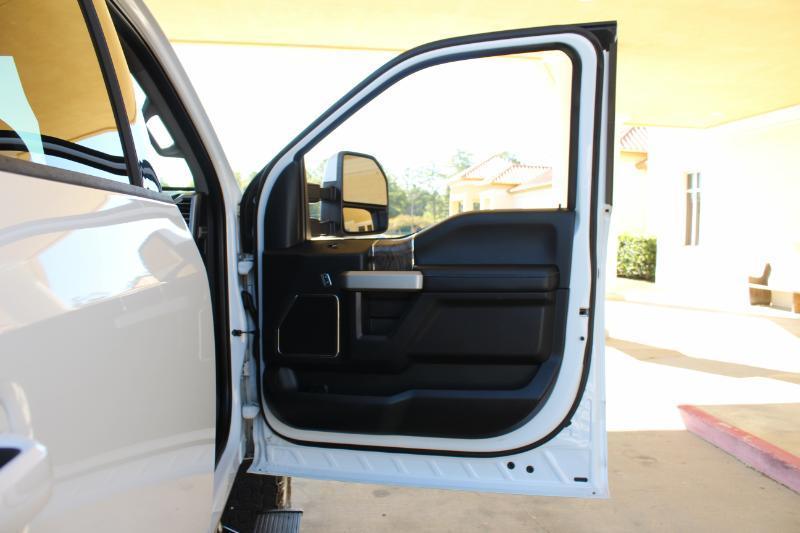 Ford F-250 SD Lariat Crew Cab 4WD 2017