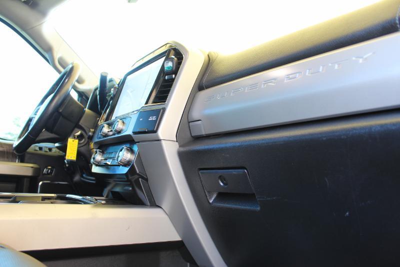 Ford F-250 SD Lariat Crew Cab 4WD 2017