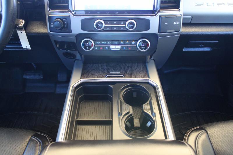 Ford F-250 SD Lariat Crew Cab 4WD 2017