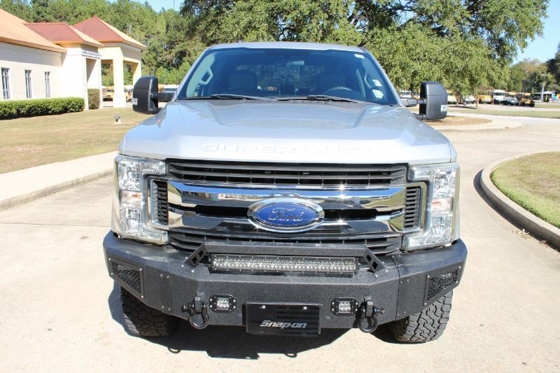 Ford F-250 SD XLT Crew Cab 4WD 2019