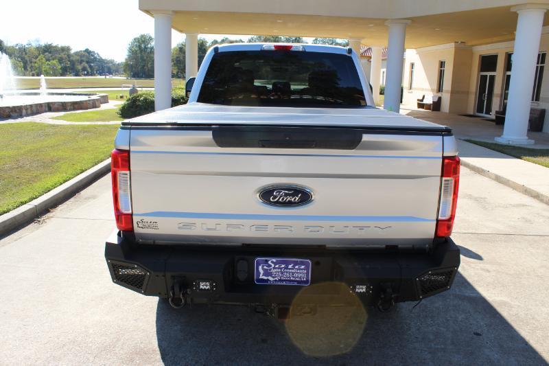 Ford F-250 SD XLT Crew Cab 4WD 2019