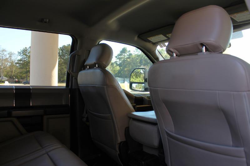 Ford F-250 SD XLT Crew Cab 4WD 2019