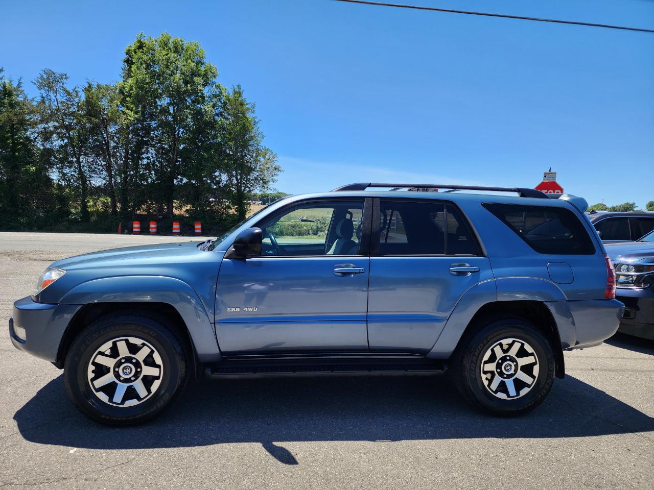 Toyota 4Runner SR5 4D SUV 4X4 V8 2005