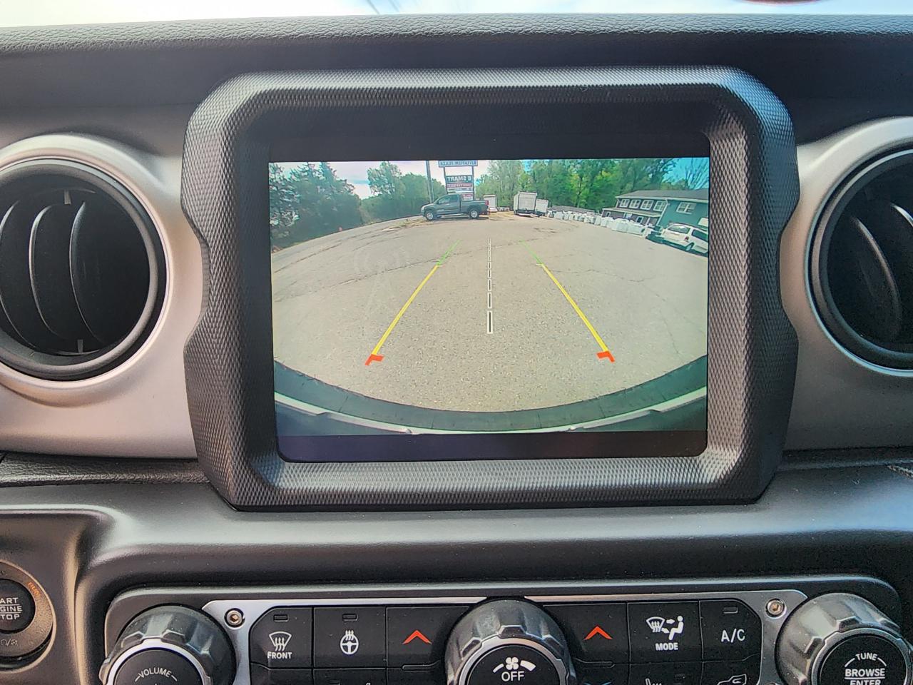 Jeep Wrangler Unlimited Sport 2021