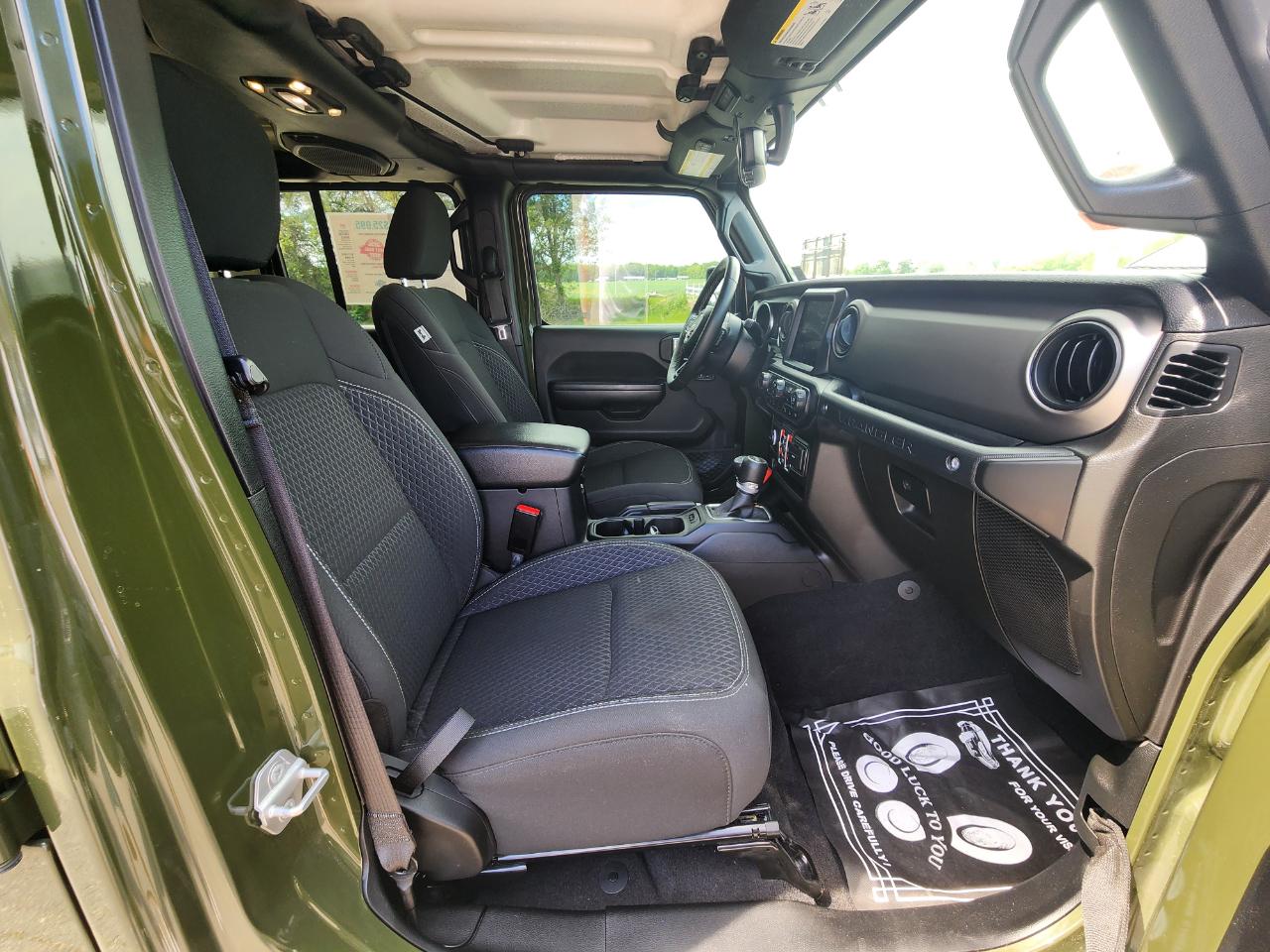 Jeep Wrangler Unlimited Sport 2021