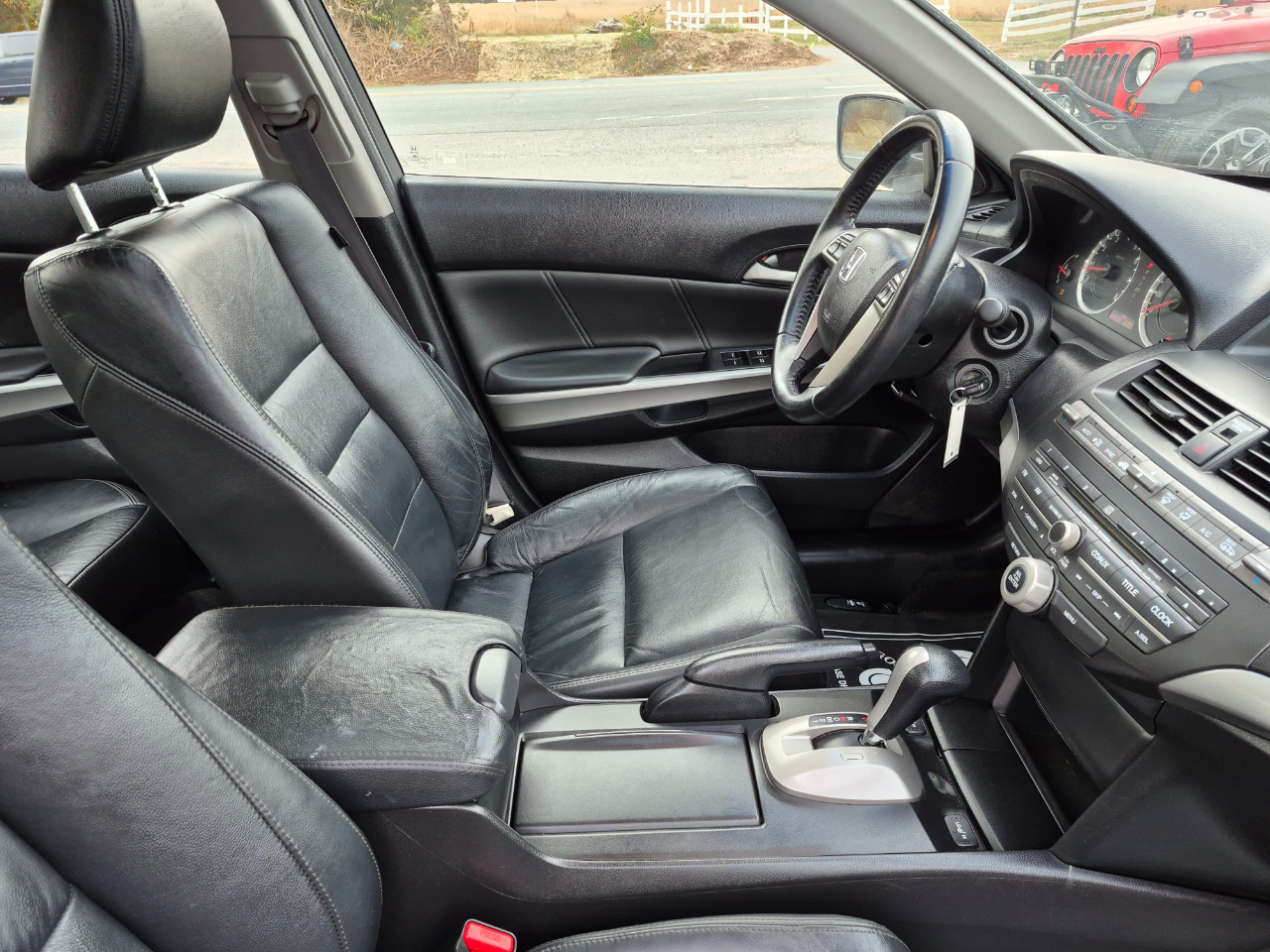 Honda Accord EX-L V-6 Sedan AT 2010 Honda Accord EX-L V-6 Sedan AT 2010
