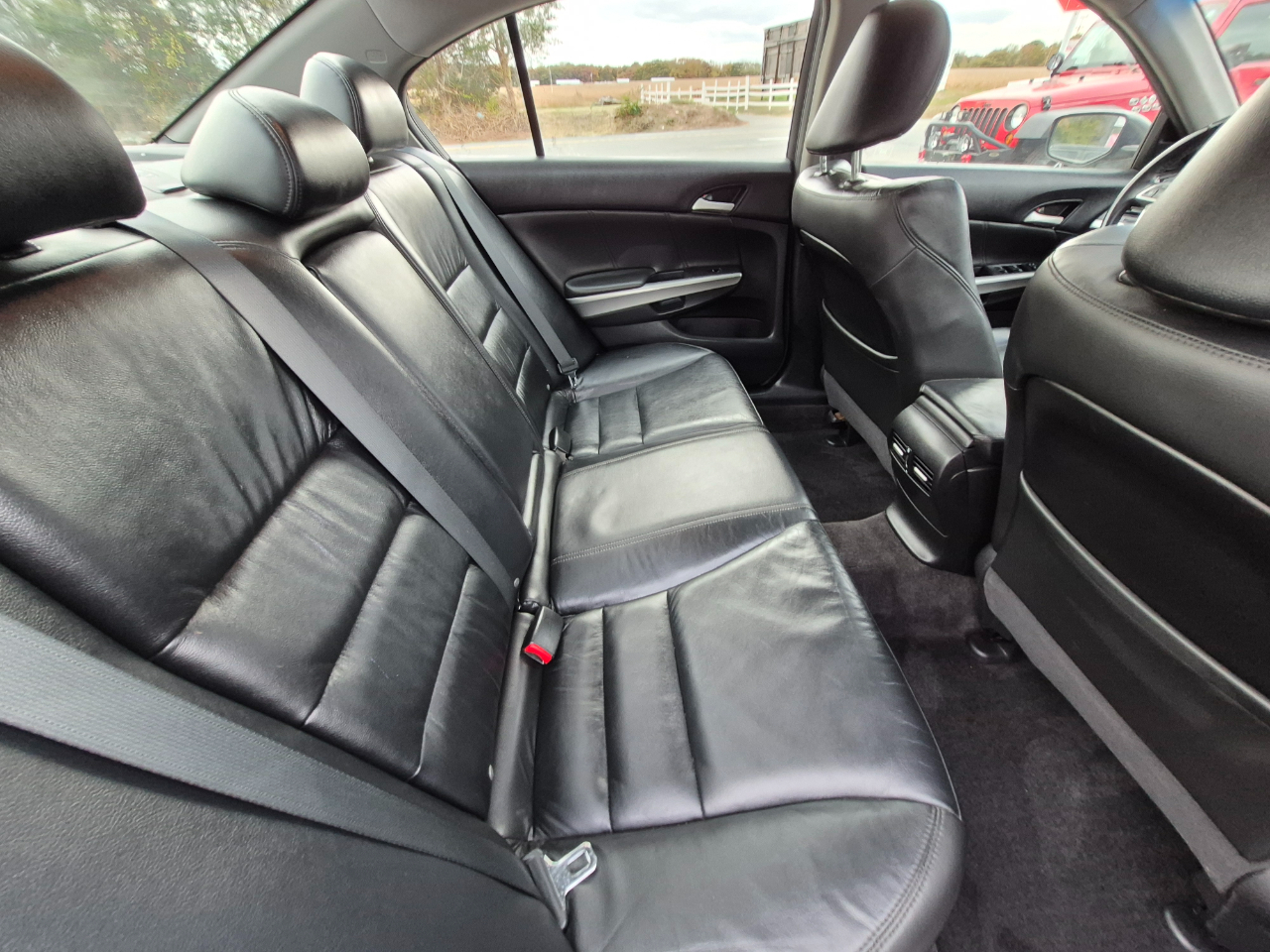 Honda Accord EX-L V-6 Sedan AT 2010 Honda Accord EX-L V-6 Sedan AT 2010