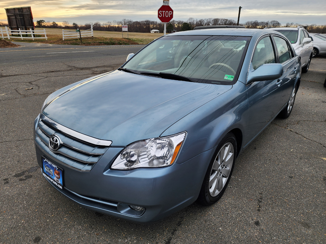 2007 Toyota Avalon XLS 4D Sedan