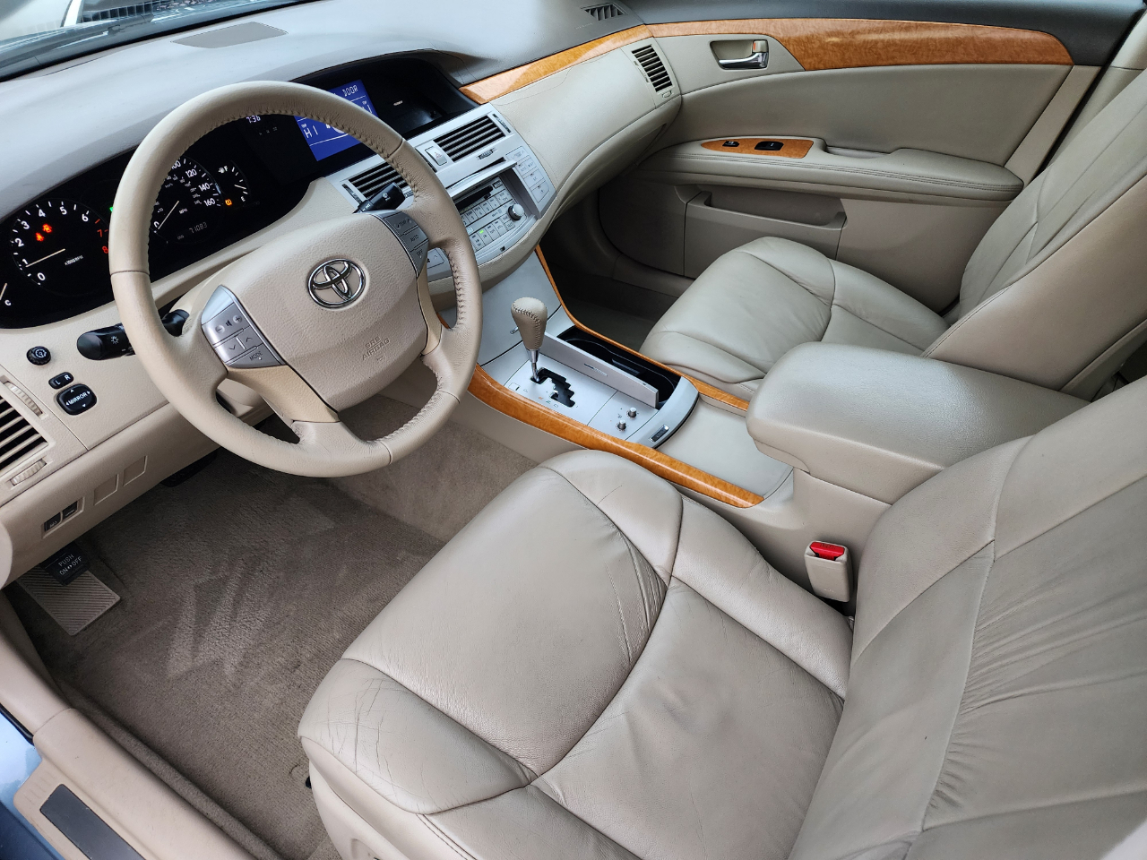 Toyota Avalon XLS 4D Sedan 2007