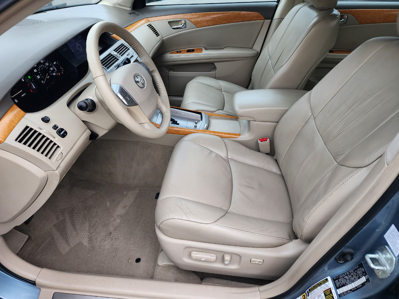 Toyota Avalon XLS 4D Sedan 2007