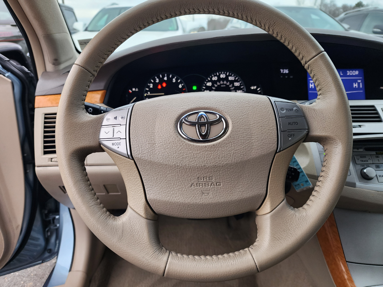 Toyota Avalon XLS 4D Sedan 2007