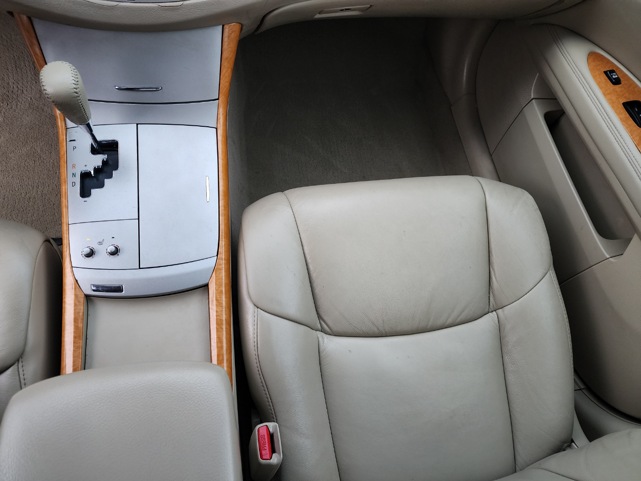 Toyota Avalon XLS 4D Sedan 2007