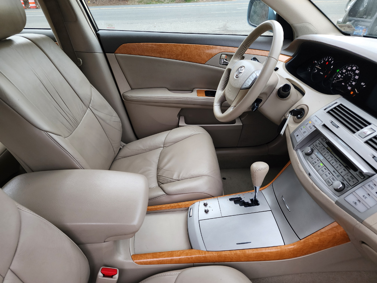 Toyota Avalon XLS 4D Sedan 2007