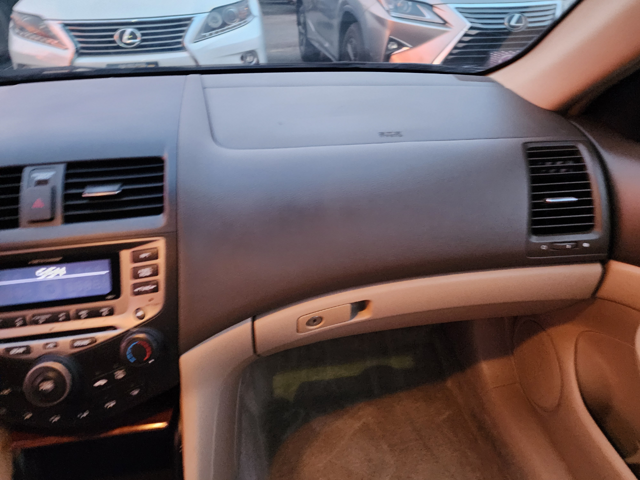 Honda Accord EX-L Sedan AT with Navigation and XM Radio 2006