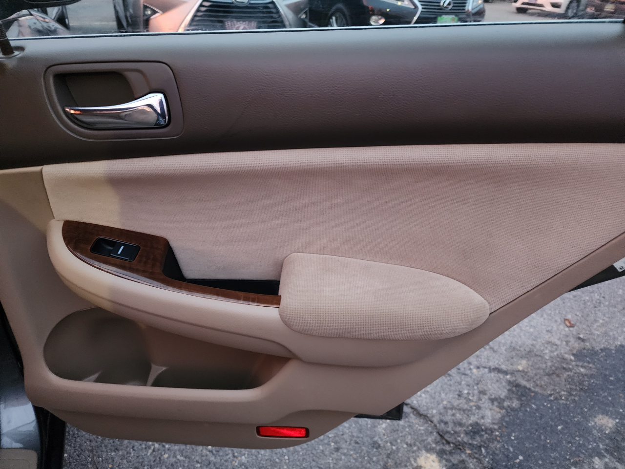 Honda Accord EX-L Sedan AT with Navigation and XM Radio 2006